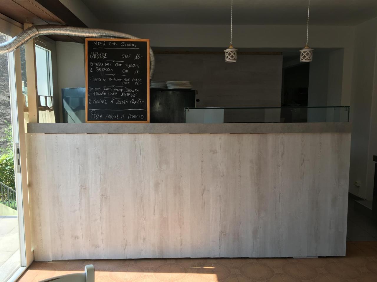 Albergo Ristorante Belcantone Novaggio Esterno foto