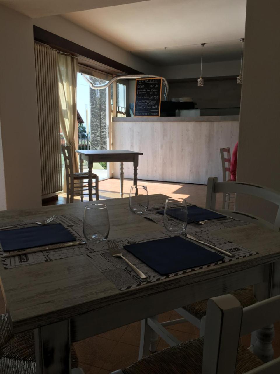 Albergo Ristorante Belcantone Novaggio Esterno foto
