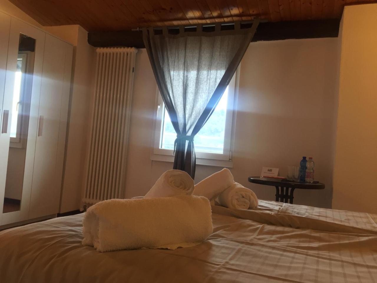 Albergo Ristorante Belcantone Novaggio Esterno foto